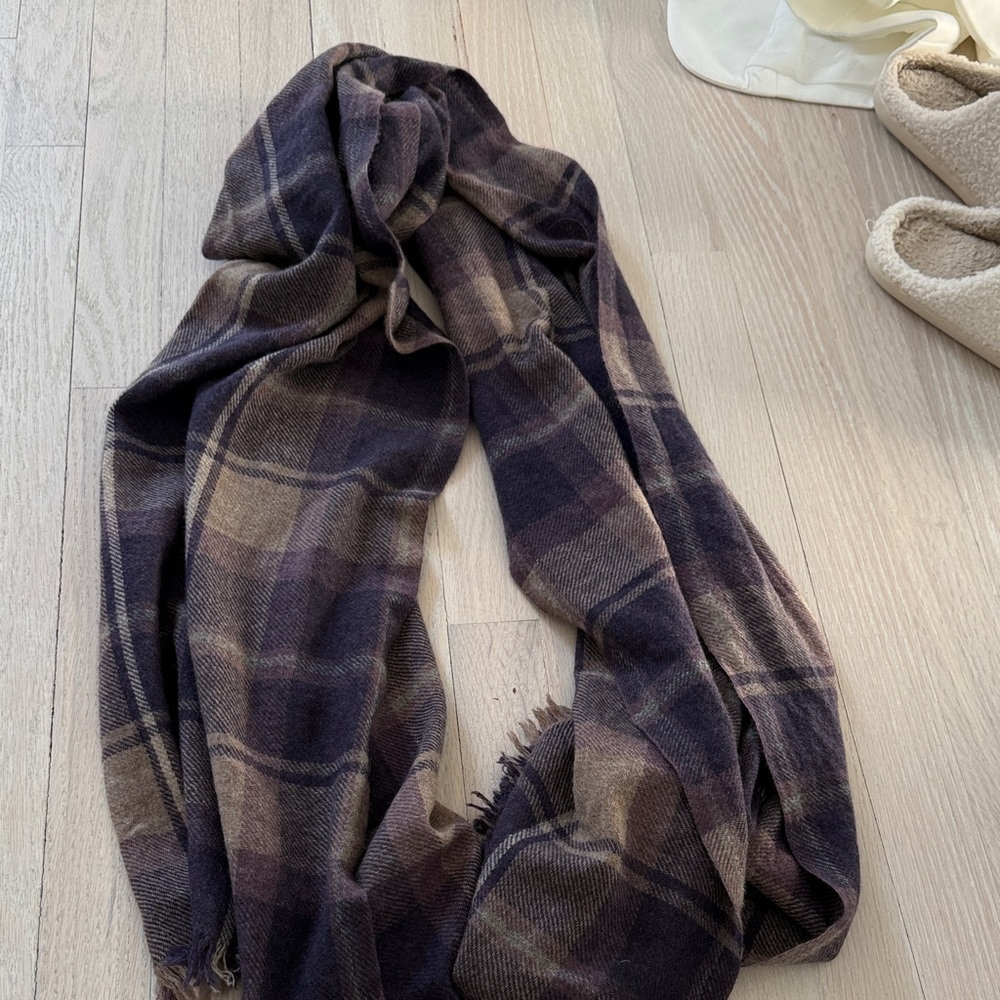 Brunello Cucinelli cashmere Scarf in Purple and Brown